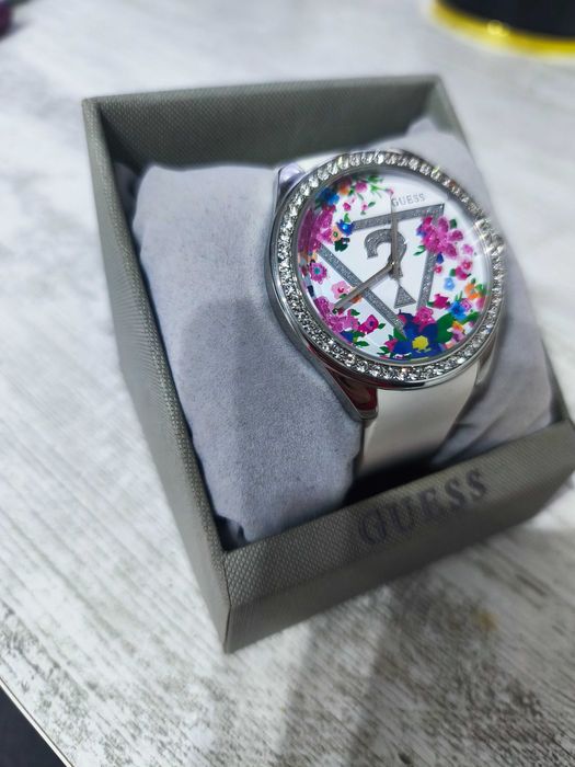 Cadou craciun Ceas Guess