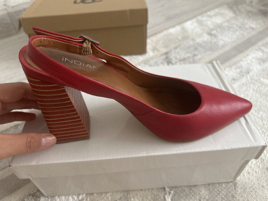 Срочно туфлилер сатылады 3мың тг