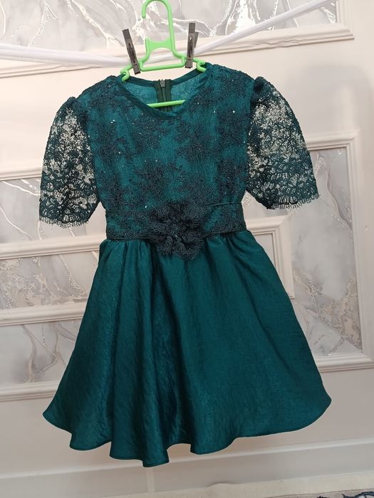 Новогодный детский платье