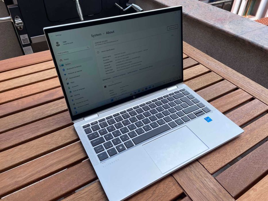 HP EliteBook x360 1040 G8  Intel® Core™ i5 16GB 256GB SSD Full HD