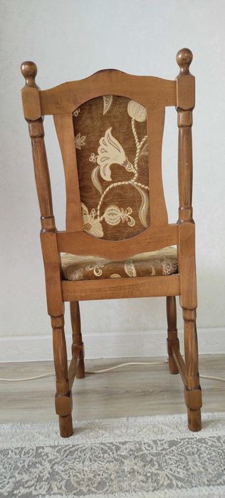 Продам стулья б/у