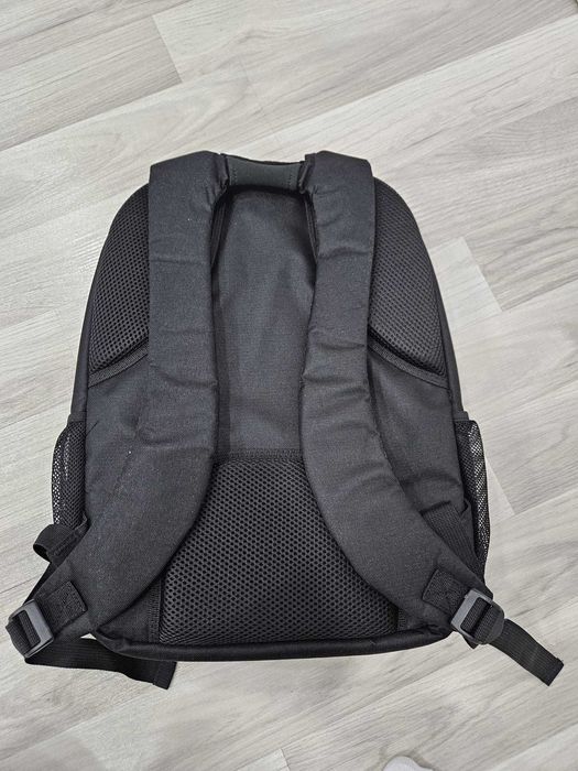 Ghiozdan Dicallo – compartiment laptop - Stare foarte bună