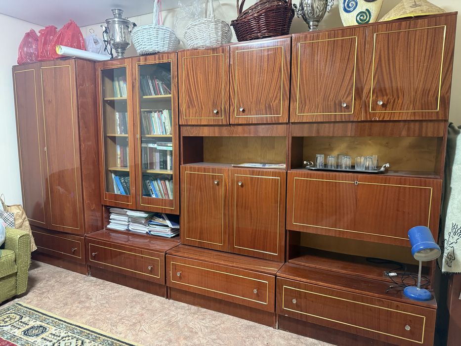 Продам шкаф в хорошим состоянии