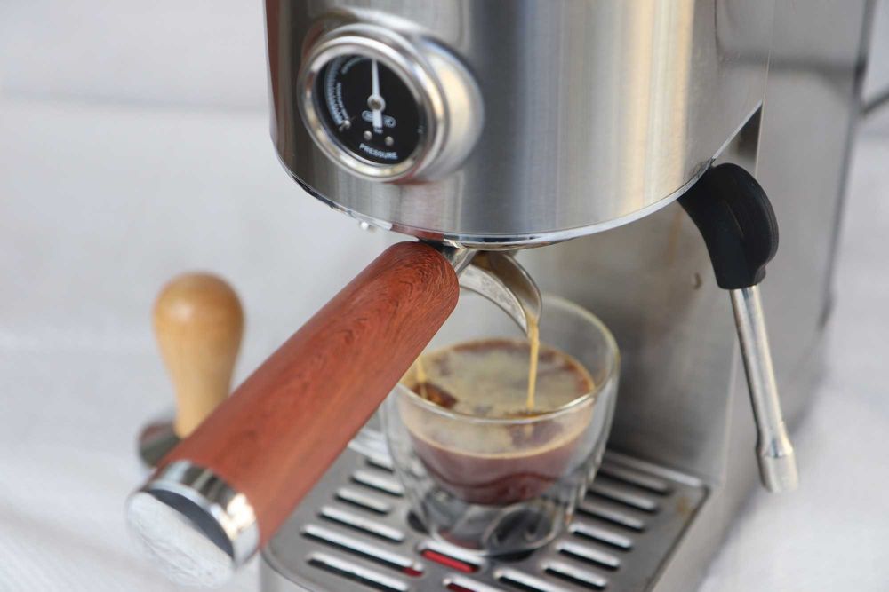 Кафемашина - полуавтоматична HiBrew H13