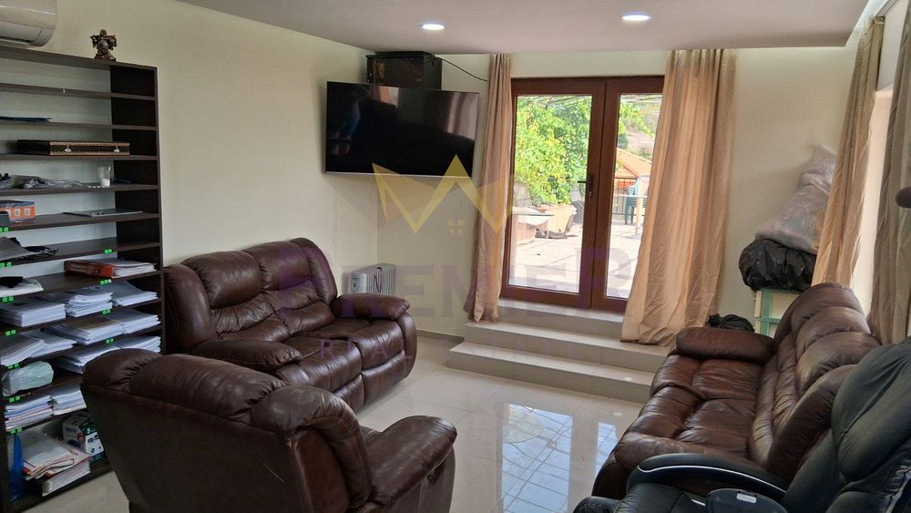 Продава се Къща в с. Кипра, Област Варна - 300 кв.м за 600 €/кв.м - Снимка #8