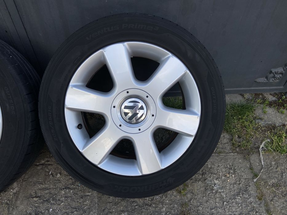 4бр. Алуминиеви джанти с гуми 205/55 R16цола от VW   5x112 Голф Golf
