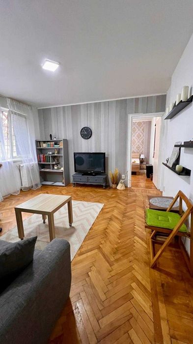 Inchiriere apartament