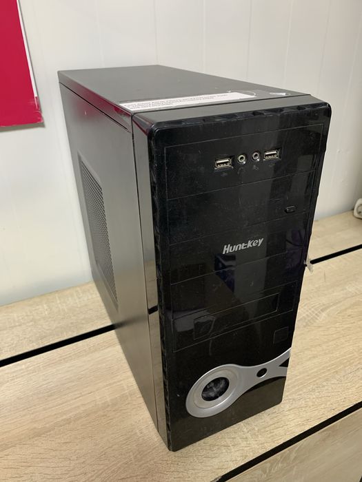 Монитор, системный блок, принтер, коммутатор