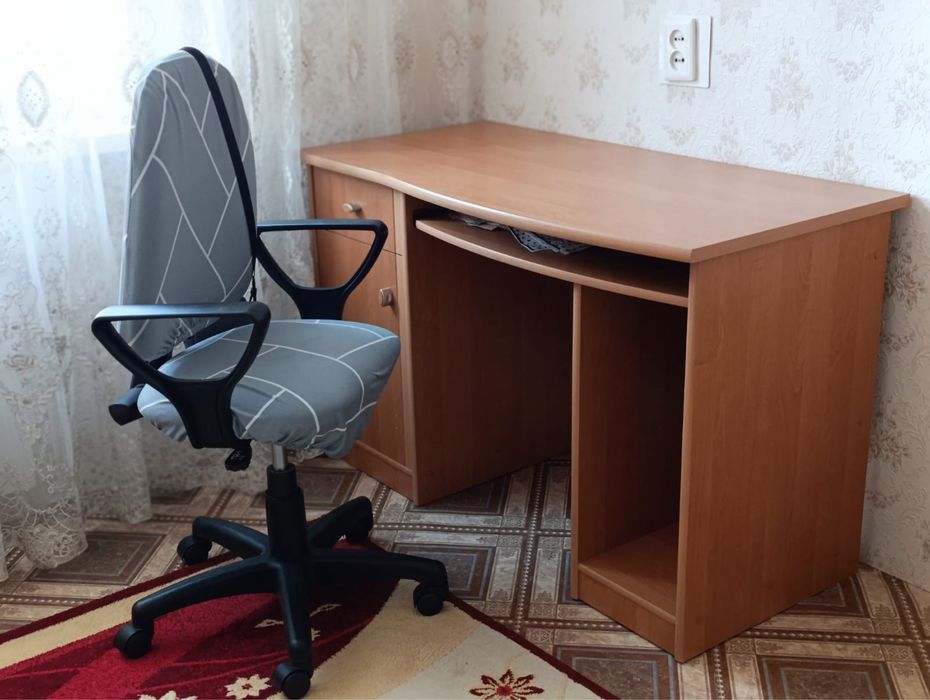 Продам стол и стул