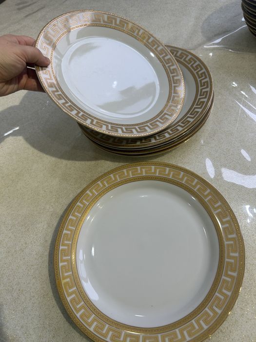 Продается тарелки