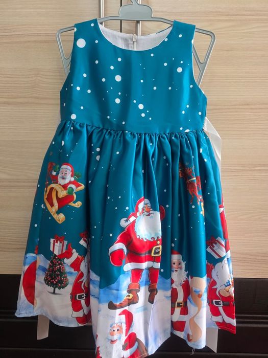 Продам праздничные платья недорого!