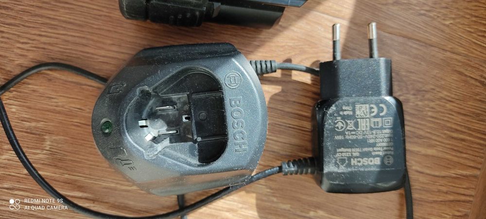 Детектор -Bosch Dtect-120 li Professional.