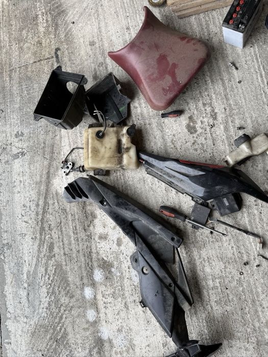 Dezmembrez piese pentru aprilia rs4 rs 2t 125 pentru orice piesa mesaj