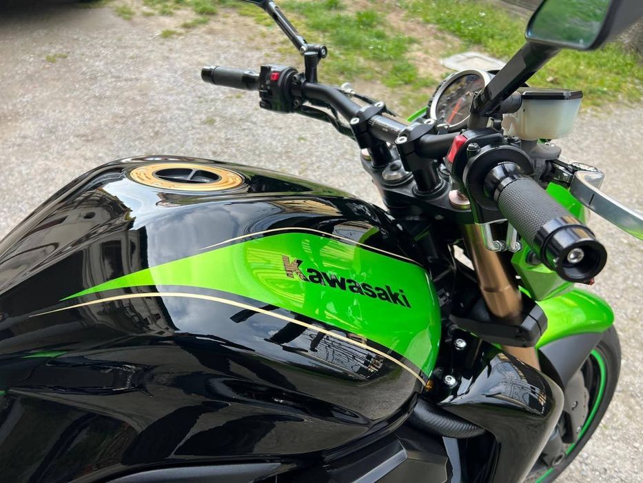 Kawasaki Z750 R 2011