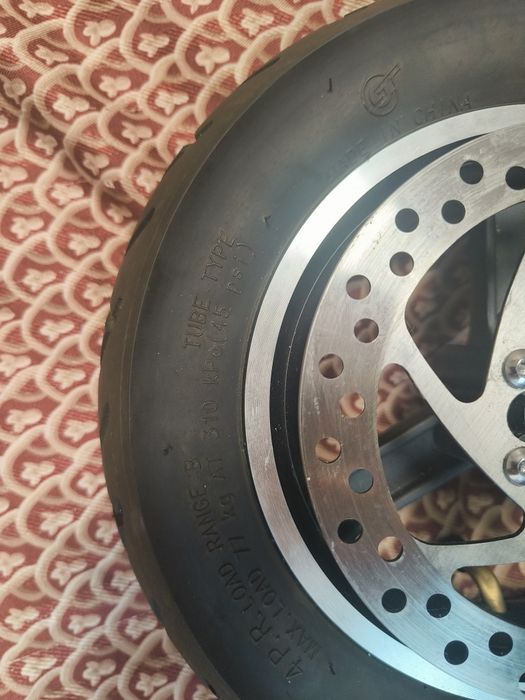 Гума с джанта за ел тротинетка