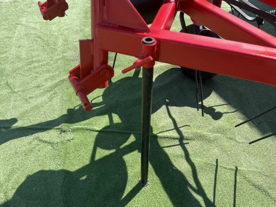 Greblă de adunat fân cu 2 rotoare - Piese de schimb