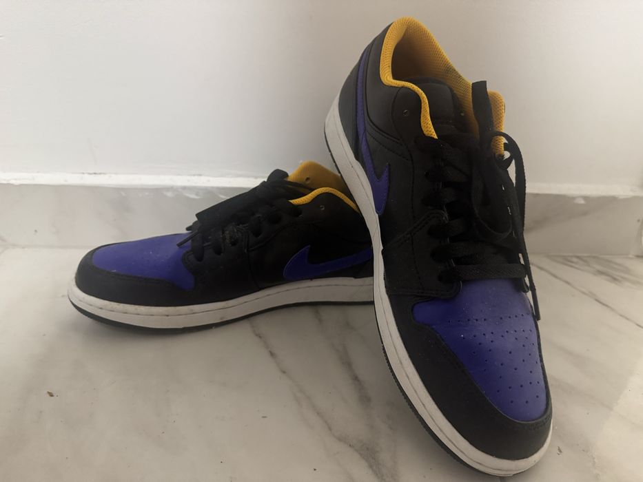 Nike air jordan low