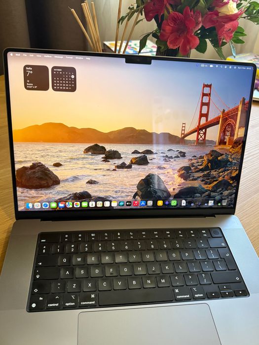 Macbook pro 16 M1, 32 RAM, 512 gb SSD