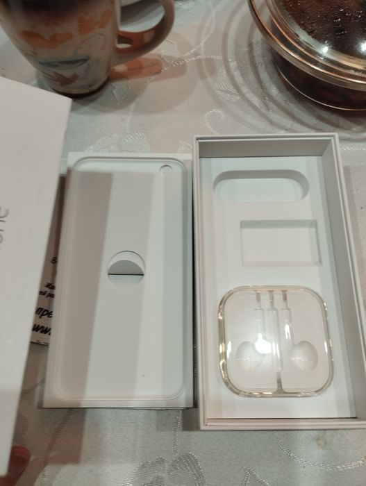 Коробка от  IPhone 6+