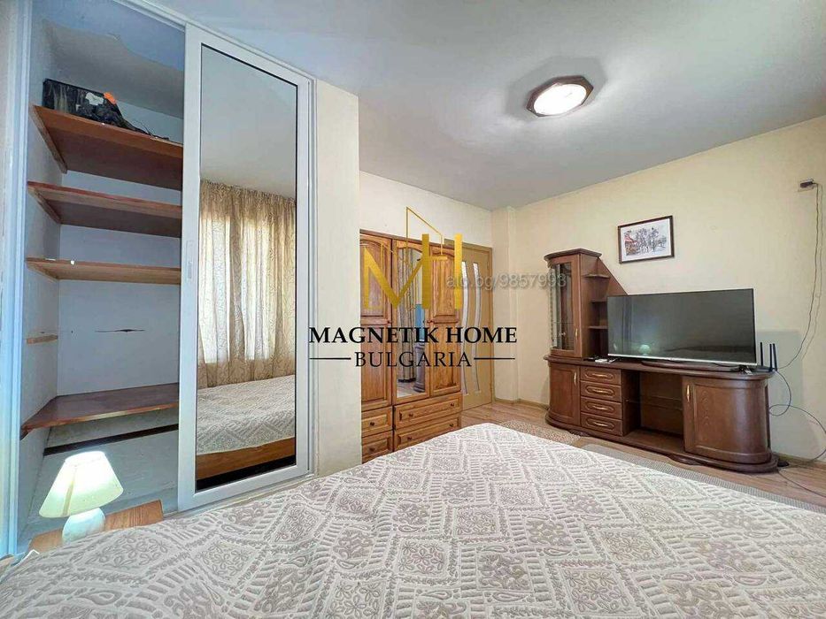 Дава се под наем Двустаен апартамент в Бургас, Център - 70 кв.м за 402.9 € - Снимка #3