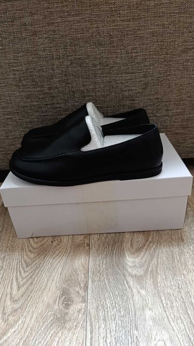 Продам лоферы, 37 размер