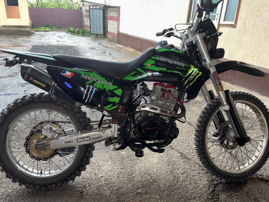 Продам эндуро 250 4 клапанный