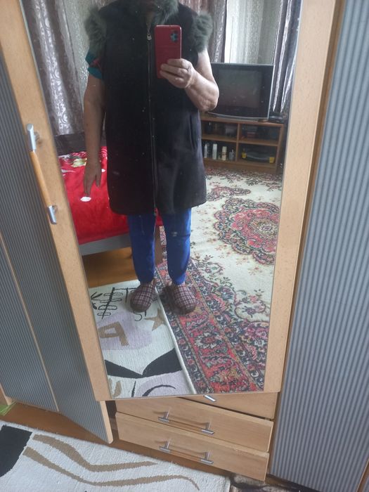 Безрукавка из цигейки