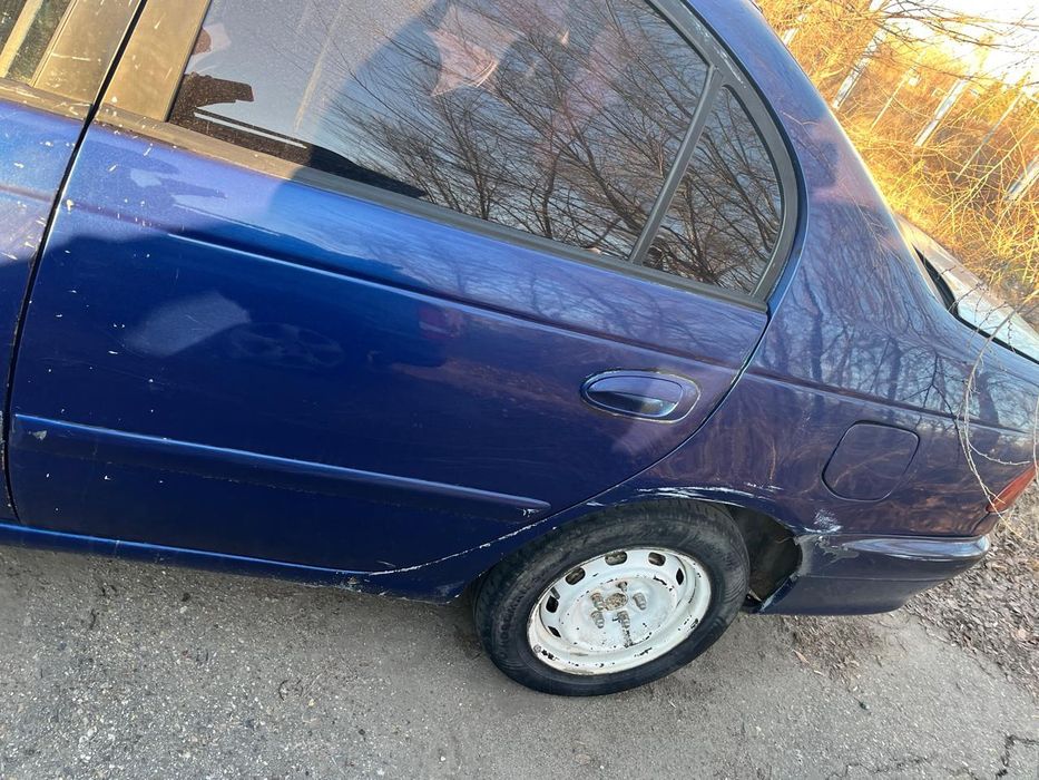Продам Тойота Авенсис 1999 г.в.