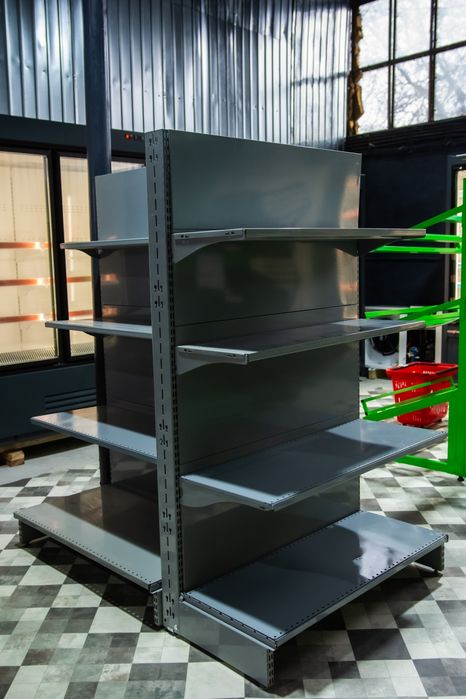 Rafturi metalice pentru spatii comerciale