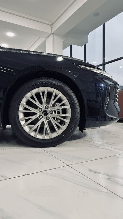 Avtosalon bestune_buxoro Bestune B70 restayling T77