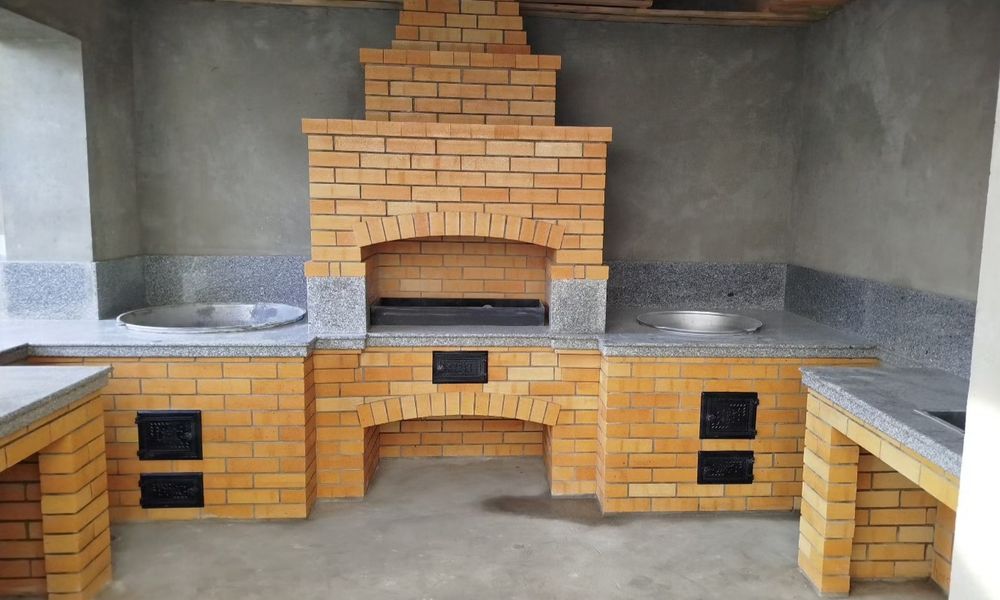 .Огнеупорные кирпичи 600 т.