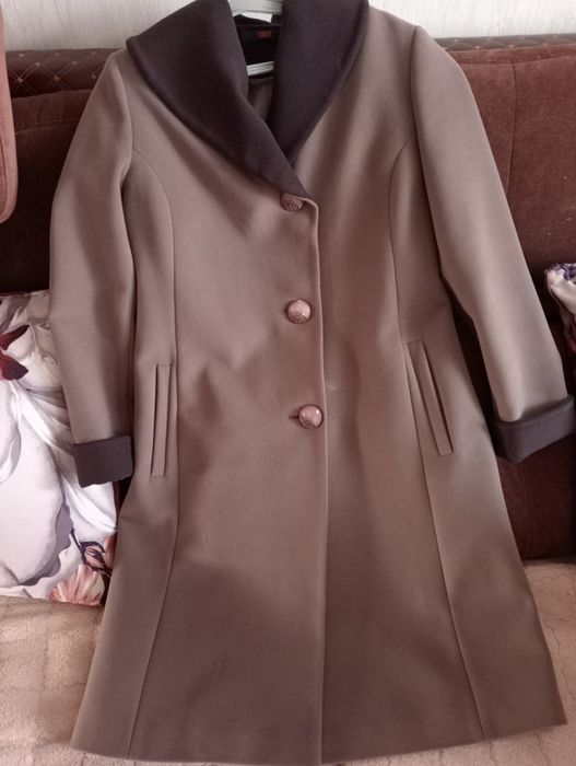 Пальто весенне-осеннее