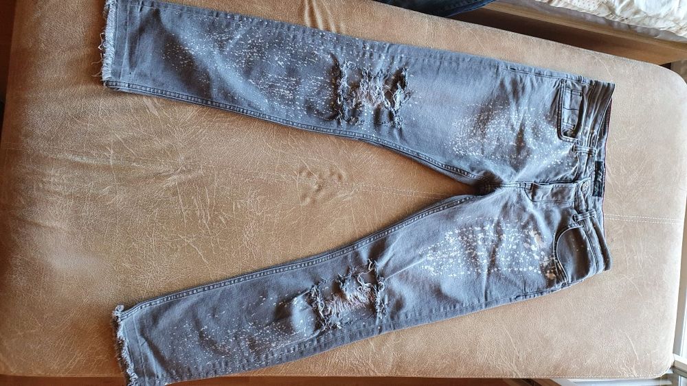 Мъжки дънки и къси панталони