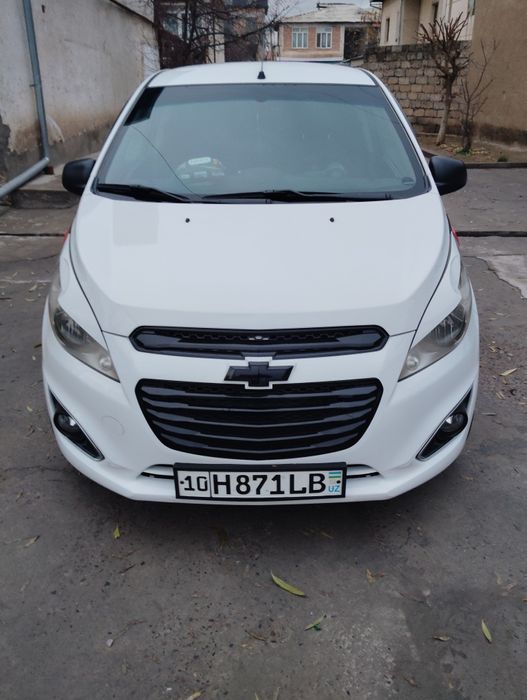 Автомобиль Спарк 2 позиция