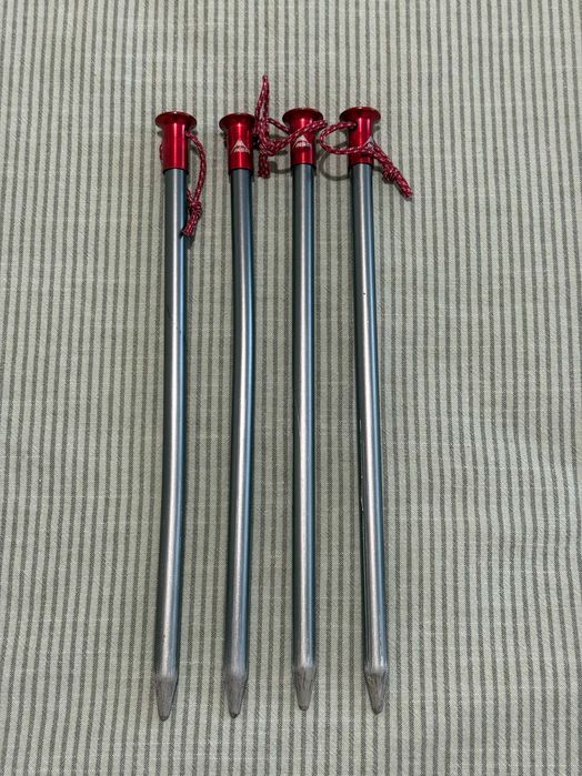 Продавам колчета MSR Core Tent Stakes – добро състояние
