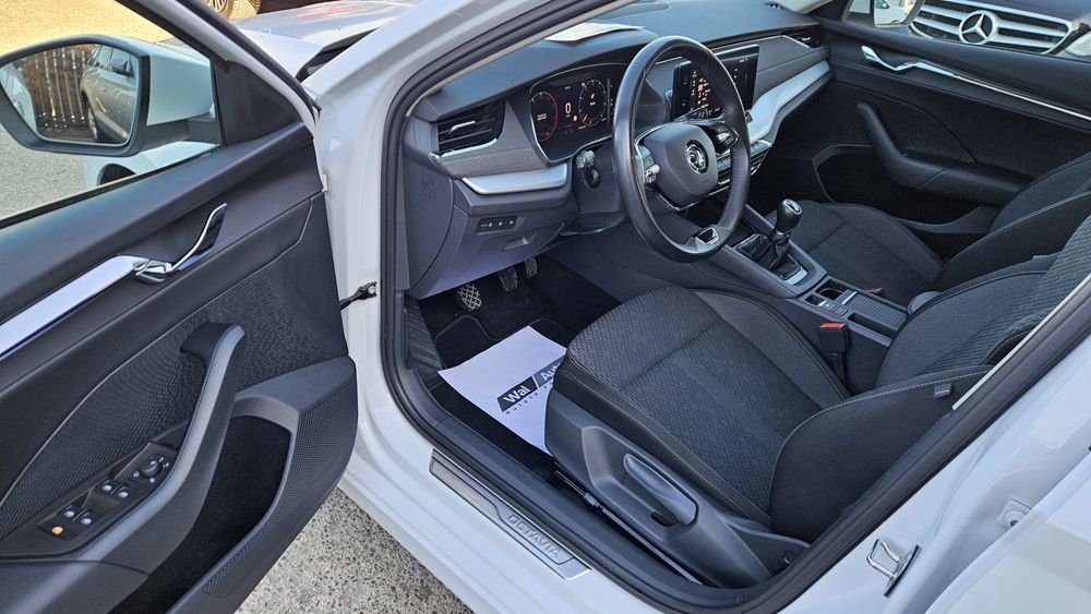 Skoda Octavia 2.0 Tdi 2024.03 Euro 6 Xenon+Led-Clima-Navi-Jante R17-Distronic