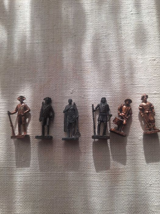 Киндер Войници за ценители