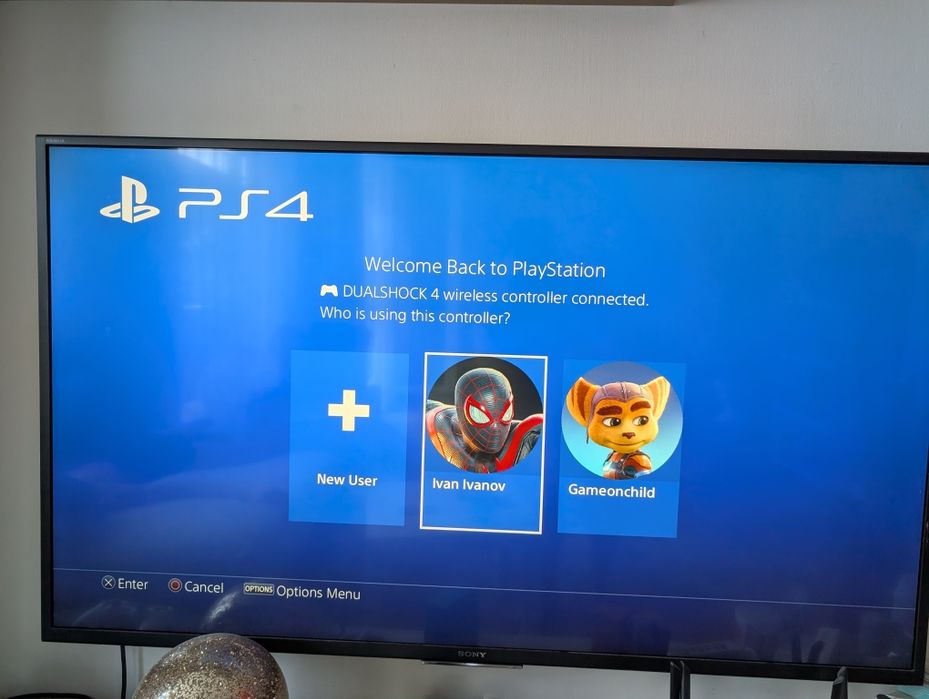 Playstation 4 slim 1 tb