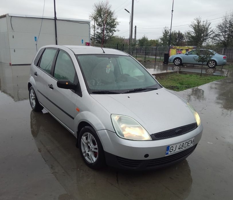 FORD Fiesta 2005 — imagine 2
