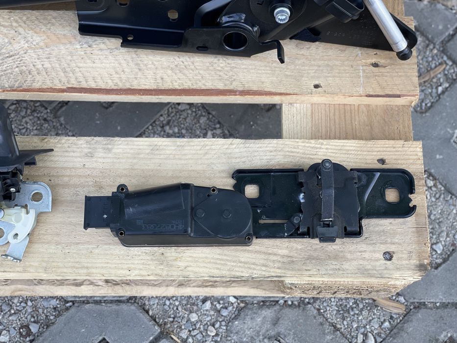 Комплект Автоматичен багажник AUDI A7 4G