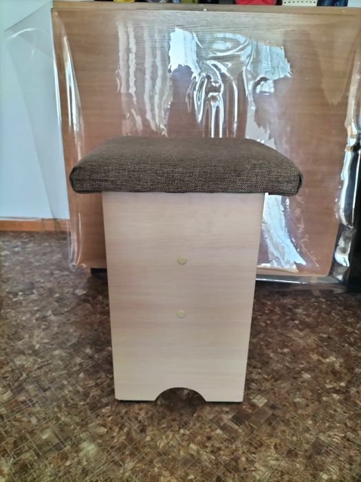 Продам табуретки