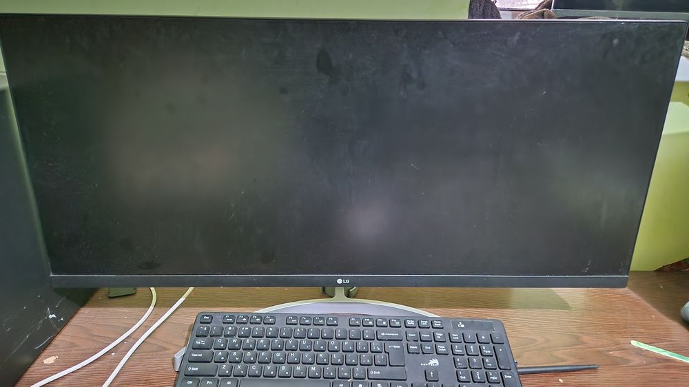 Kampyutr kanplekt sotiladi