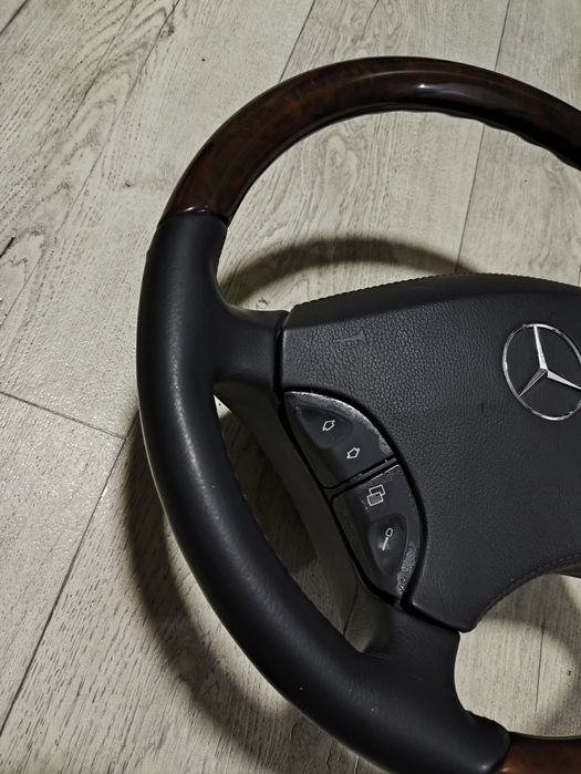 Руль Мерседес 220