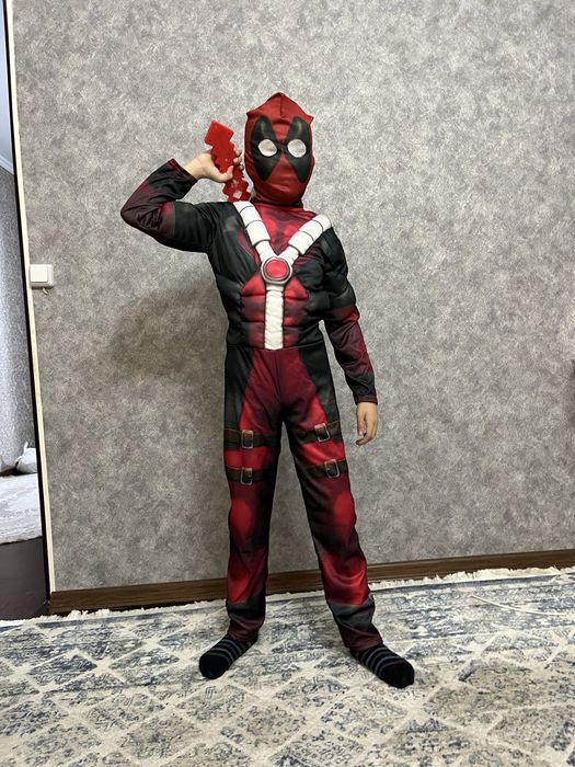 Продам  корнавальный костюм