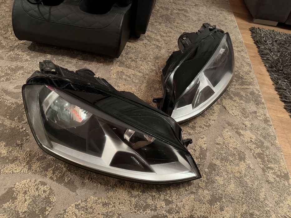 Фарове за Голф / Golf 7 оригинални