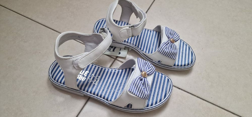 Сандали для девочки. 29 размера.