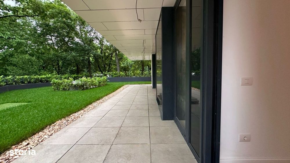 Apartament de inchiriat birou Aviatorilor l Terasa si gradina 240 mp
