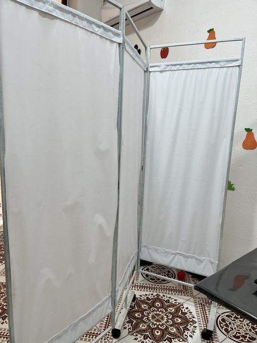 Bolalar shkafi kushetka sotiladi