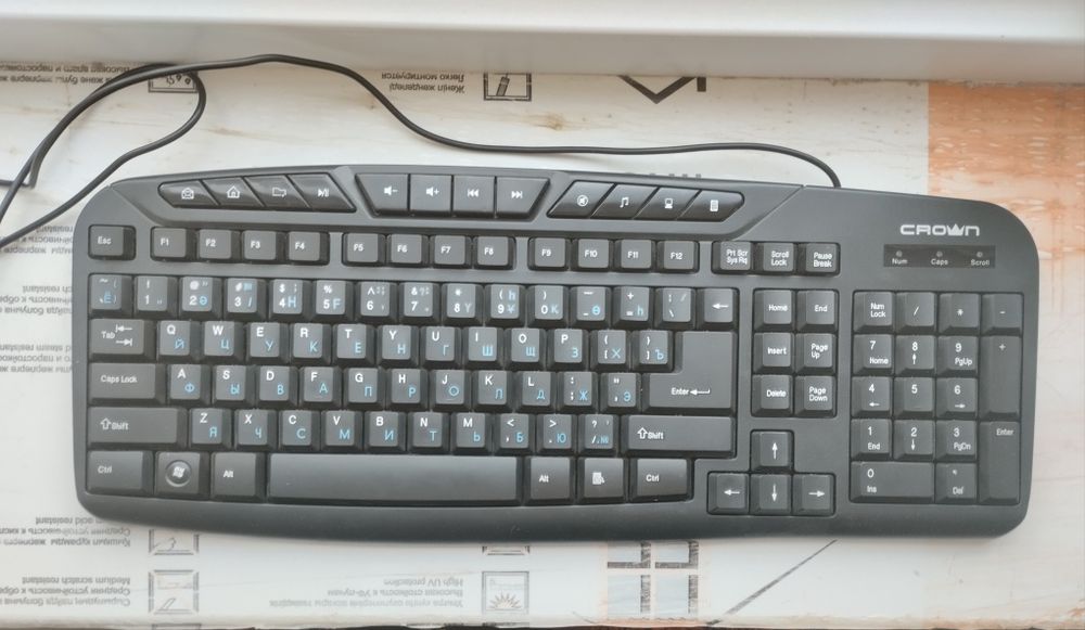 Клавиатура и мышь Crown