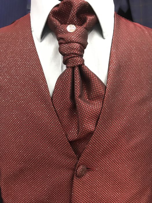 Продам жилет мужской